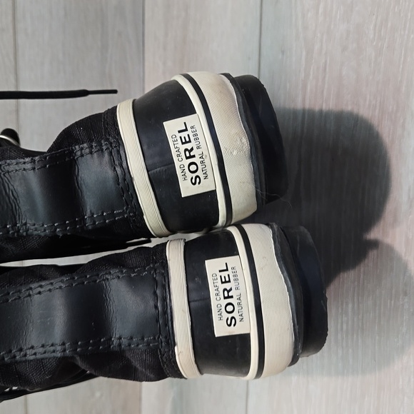 Sorel Women Caribou Waterproof Insulated lined boots rubber shoes sz 8 - Picture 6 of 15